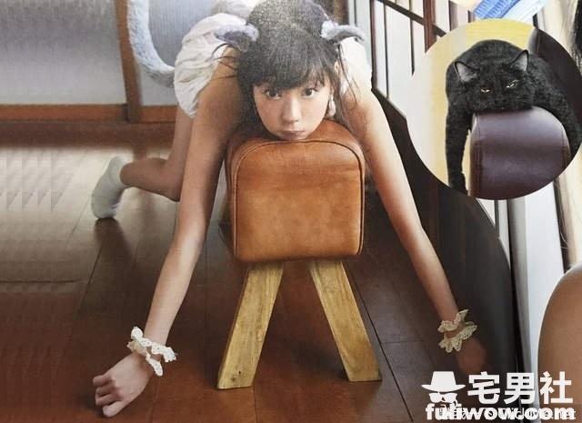 图片[2]-《如果猫咪化身为萌妹子》如此波涛胸涌让人不得不怒买一本！-集忧台