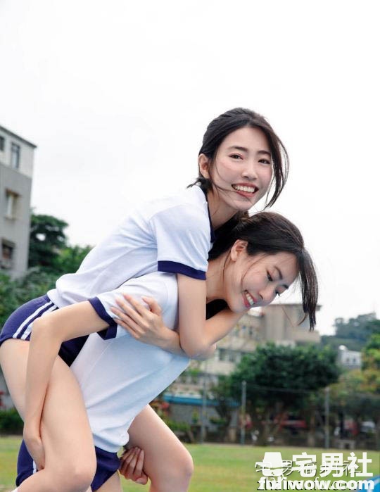 双胞胎认不出来没关系，我们真的不介意可以一起玩 - 第6张