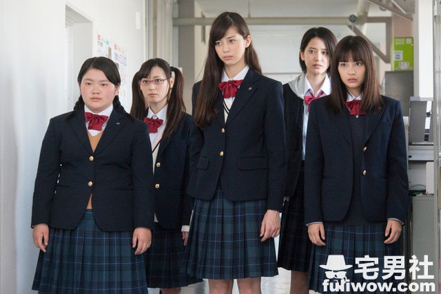 少女们《青春后空翻》一跃上世界！ - 第2张