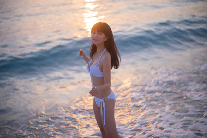 图片[3]-妹子图@澪mio兔兔纸 在爱琴海日落下的清凉-集忧台