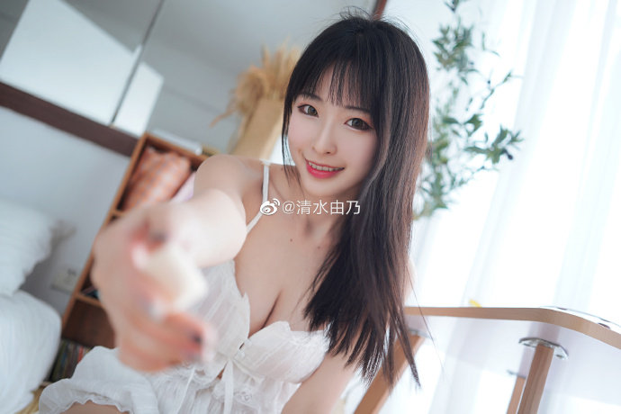 今日妹子图@清水由乃 S9最让人心动的尤物女主播-集忧台