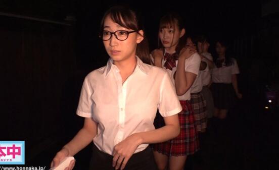 HNDS-068 本中10周年后夜祭！谁受惊就得挨枪子！