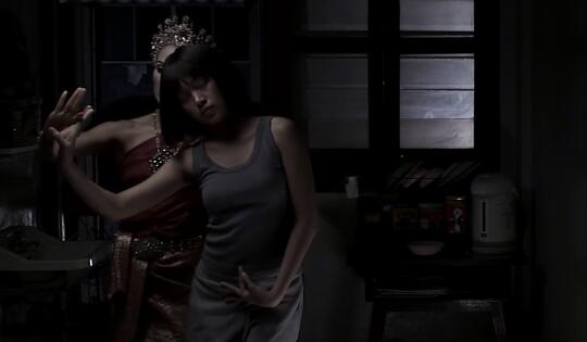 《吓死鬼》比咒怨还恐怖的泰国恐怖电影-集忧台