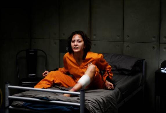 末日惊悚电影《隔离巢》好看吗？剧情简介-集忧台