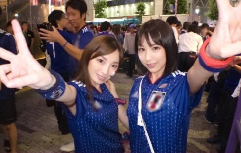 世界杯日本赢球，这支作品大受欢迎-集忧台