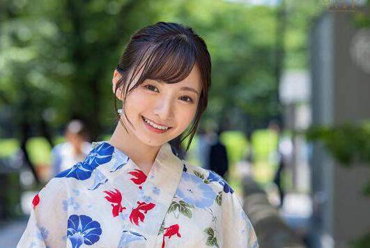 渚恋生最新作品STARS-946突击影迷家里提供爱的服务-集忧台