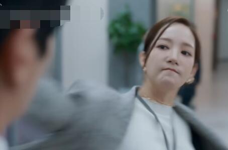 朴敏英爆甩渣男3巴掌！-集忧台