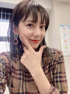 麻美ゆま(麻美由真)流出作品FC2PPV-1569537、FC2PPV-1569538封面及内容剧情预览-集忧台