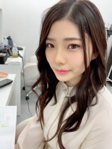 诗织(暂定)(しおり(仮))作品starsbd-573封面及内容剧情预览-集忧台