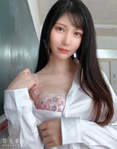 蓝牙みずき（蓝牙水月）作品MIDV-029封面及内容剧情预览-集忧台