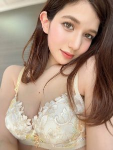 ローレン花恋(Lauren花恋)精选作品推荐封面及内容剧情预览-集忧台