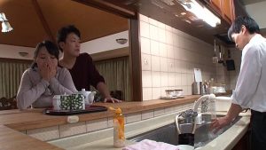 「近亲下的混乱」系列作品推荐封面及内容剧情预览-集忧台