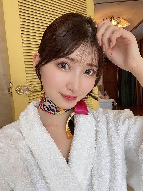 图片[2]-美女主播《香椎花乃》精选作品推荐封面及内容剧情预览-集忧台