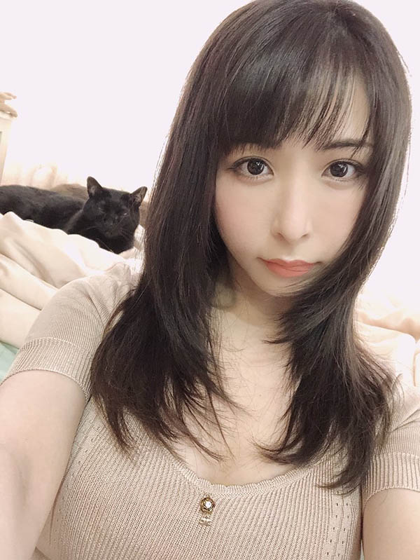 图片[2]-妩媚感混血女星《晶爱丽》最新作品推荐封面及内容剧情预览-集忧台