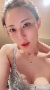 40岁已婚人妻《水野优香》最新作品推荐封面及内容剧情预览-集忧台