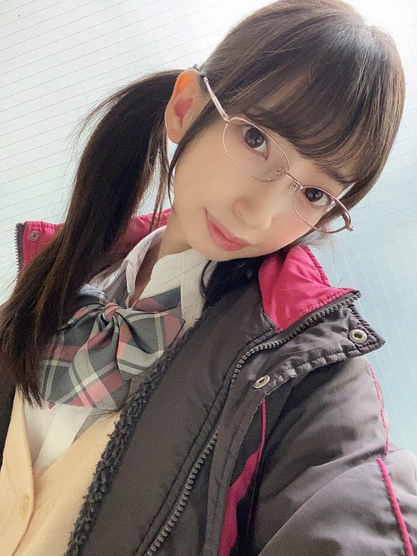 图片[3]-萝莉系暗黑女星《冬爱琴音》精选作品推荐封面及内容剧情预览-集忧台